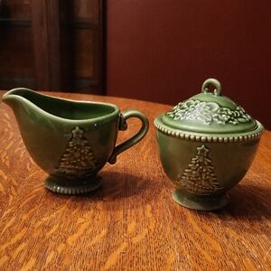 Vintage Cracker Barrel "Peace On Earth" Green Creamer & Sugar Bowl
